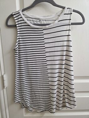 Casual Black & White Striped Tank Top